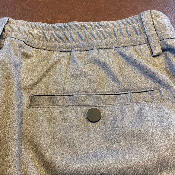 Kenneth Cole Shorts - Picture 2 of 11